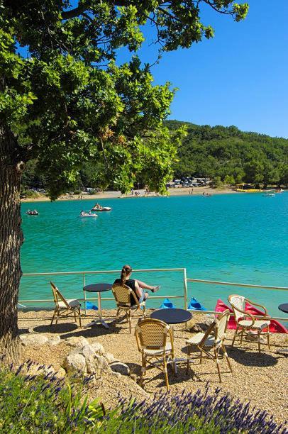 Mobilhome 4/5 P /Gorges Du Verdon / Tout Equipe / / Tout Confort / Refait A Neuf / Lac De Ste Croix A Proximite Sainte-Croix-du-Verdon Exterior foto